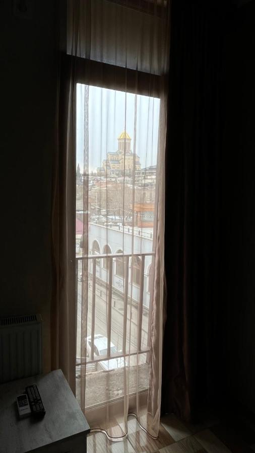 Hotel Tourist Тбілісі Екстер'єр фото