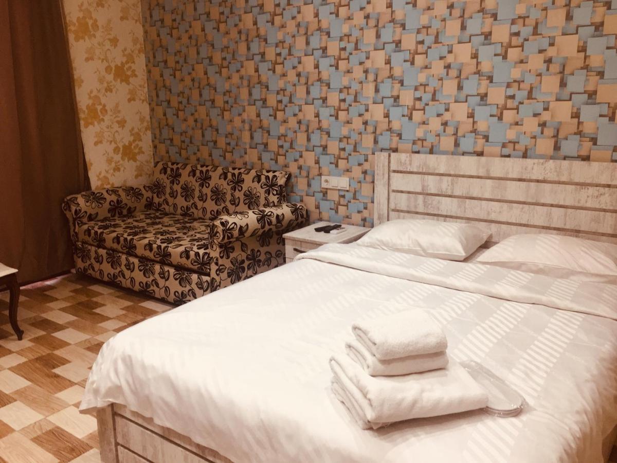 Hotel Tourist Тбілісі Екстер'єр фото