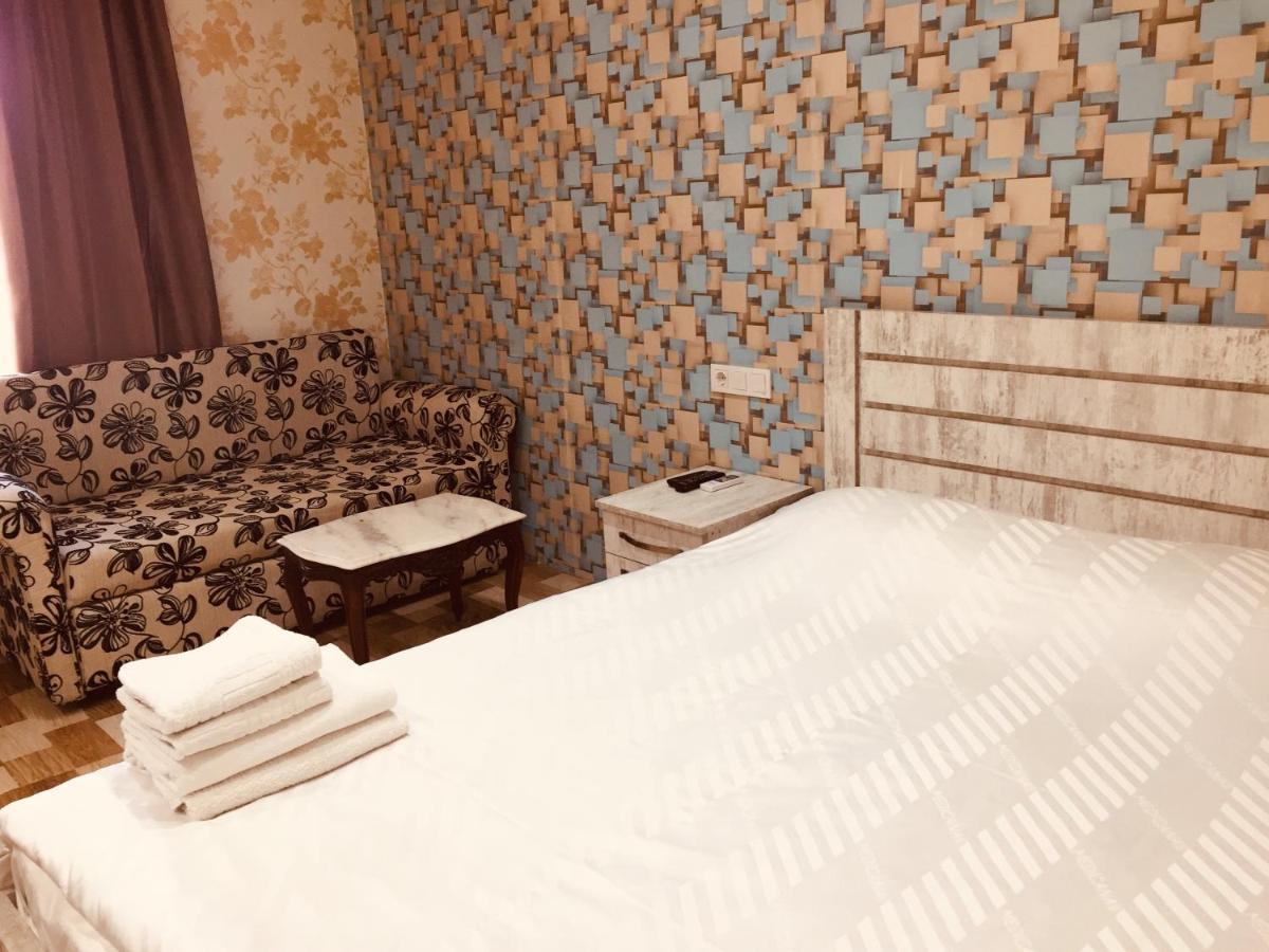 Hotel Tourist Тбілісі Екстер'єр фото